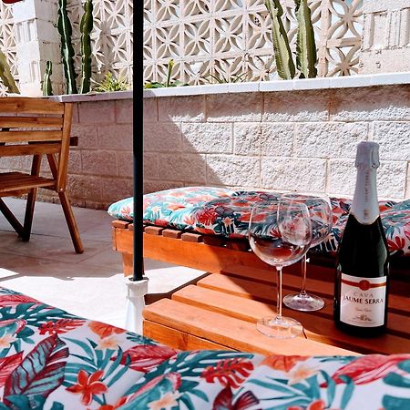 Garden Boutique Apartment El Faro Ngoại thất bức ảnh